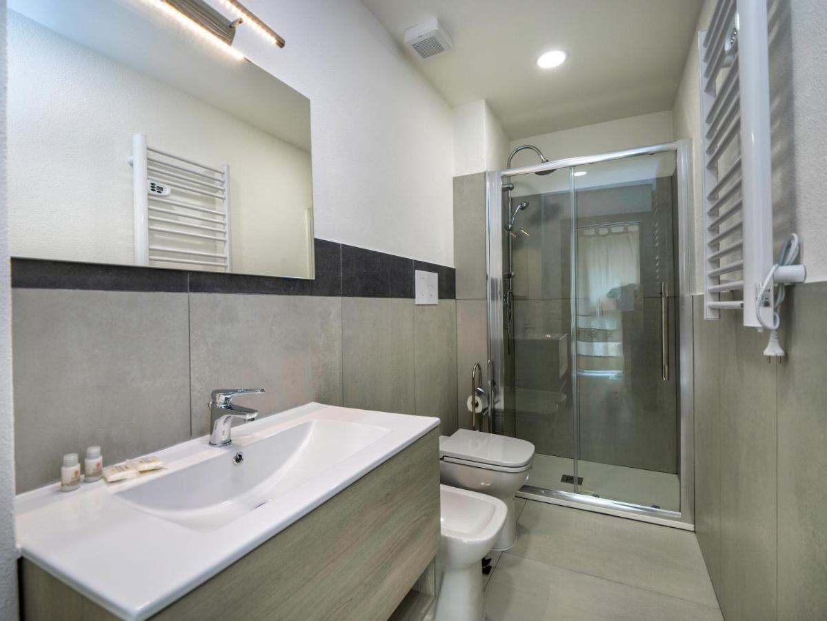 אולביה Aldo Moro Rooms מראה חיצוני תמונה